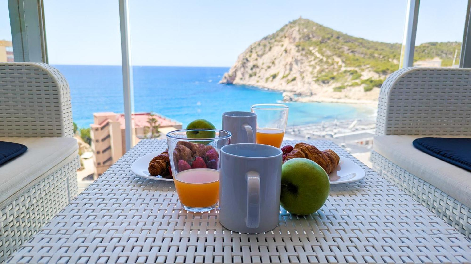 Cornelia Sea View Apartment