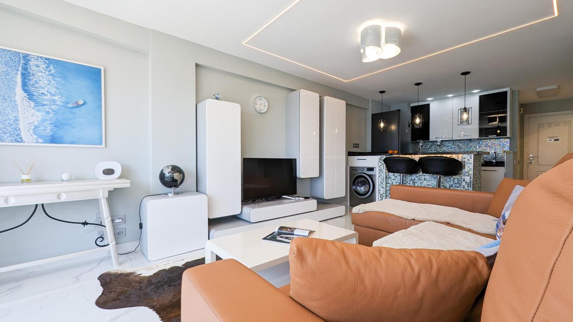 Cornelia Sea View Apartamento *
